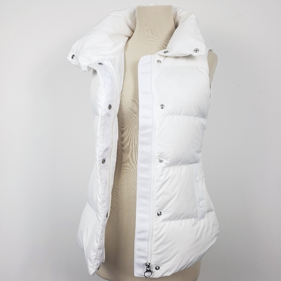 Athleta Downtown Vest down filled new with tag size xxs - Picture 14 of 15